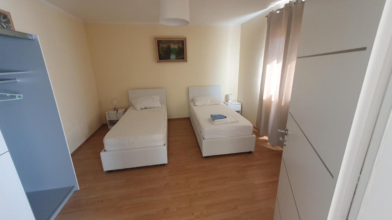 Angel Apartment Drniš Екстериор снимка